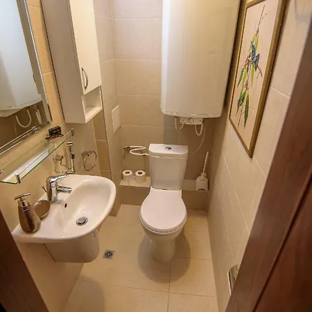 Mare Brand New, Cozy And Spacious